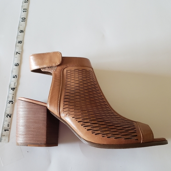 VINCE CAMUTO Shoes Heels Slingback Open Toe Brown Leather Size 8.5M - Picture 7 of 16